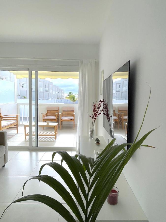 Marco'S Senator Suite Costa Teguise Exterior foto